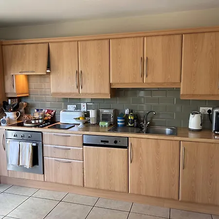 Σπίτι διακοπών Village Retreat - Sleeps 6 - Wood Stove *